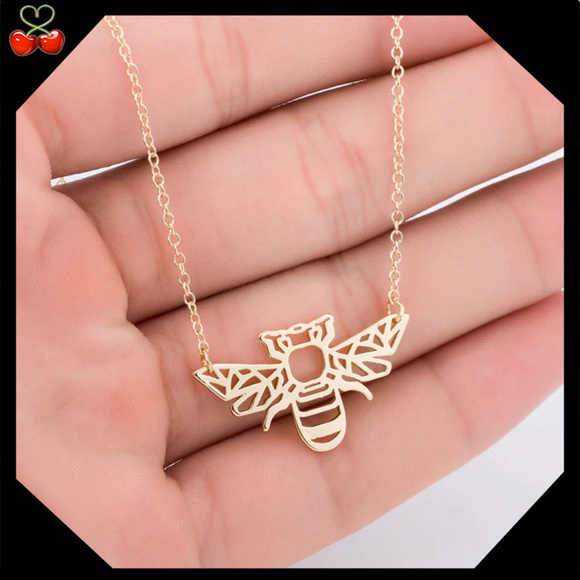 🍒 ORIGAMI Honey Bee 🐝 Necklace - Picture 2 of 6